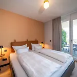 Aparthotel Black F Tower - Serviced Freiburg im Breisgau