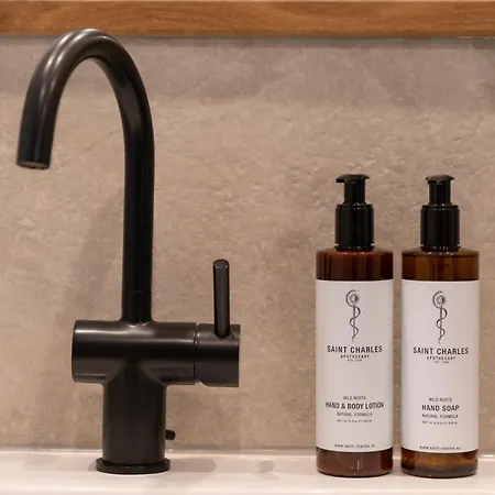 Lejlighedshotel Black F Tower - Serviced 4*