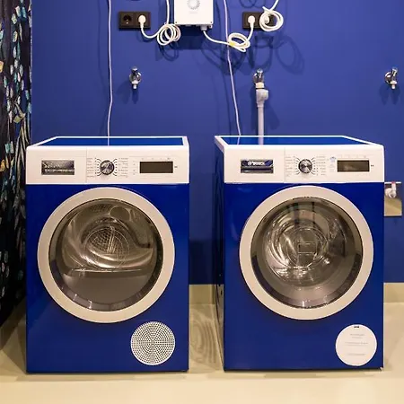 Aparthotel Black F Tower - Serviced