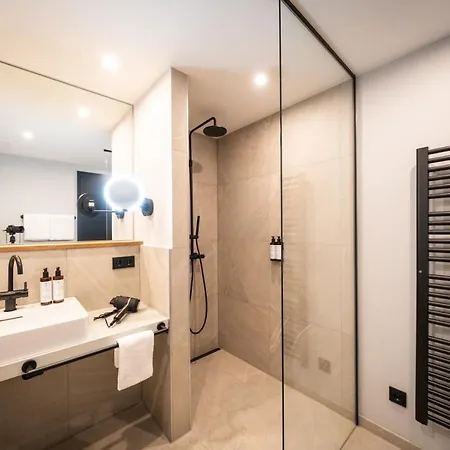 Black F Tower - Serviced Freiburg im Breisgau