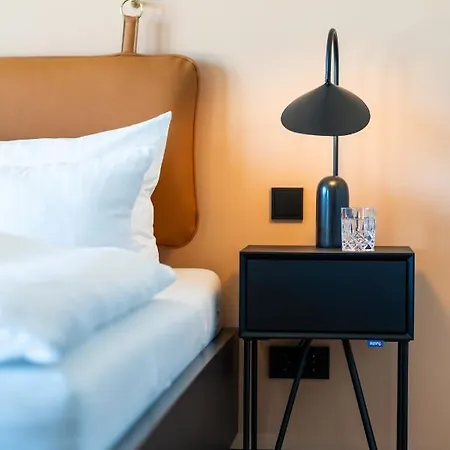 Black F Tower - Serviced 4* Freiburg im Breisgau