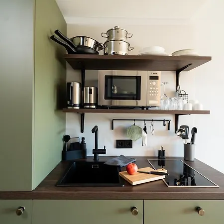 Black F Tower - Serviced Lejlighedshotel 4*