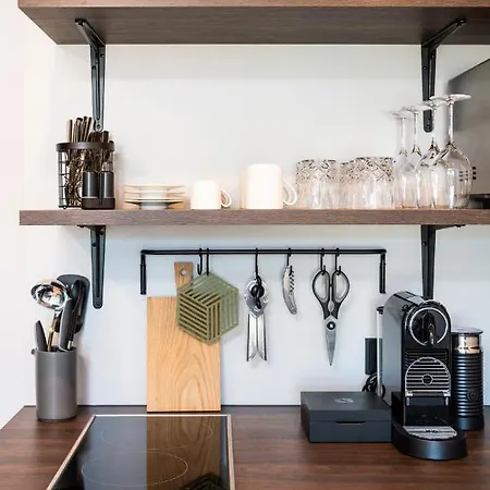 Lejlighedshotel Black F Tower - Serviced 4*