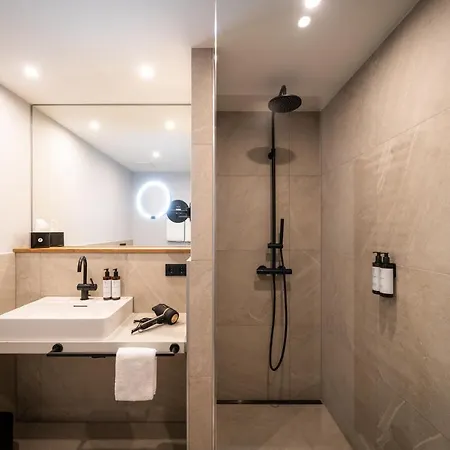 Black F Tower - Serviced Aparthotel Freiburg im Breisgau