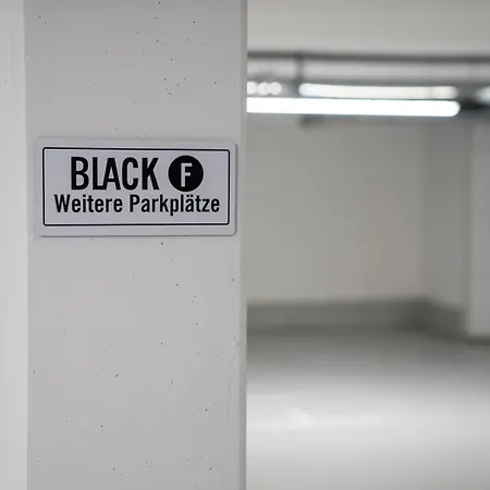Black F Tower - Serviced Aparthotel Freiburg im Breisgau