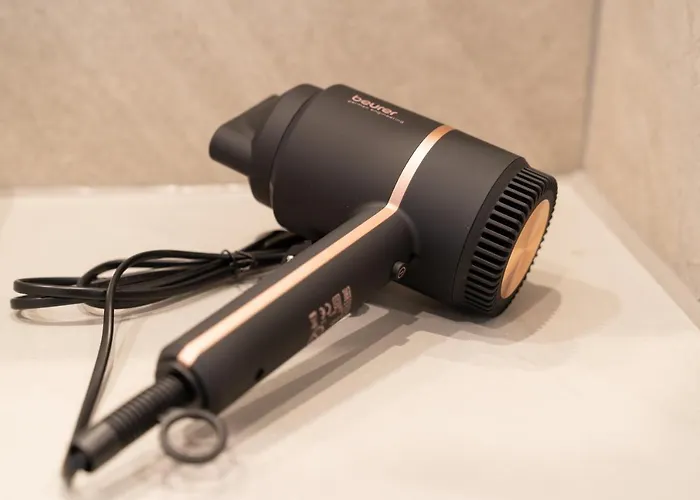 Apart-hotel Black F Tower - Serviced 4*