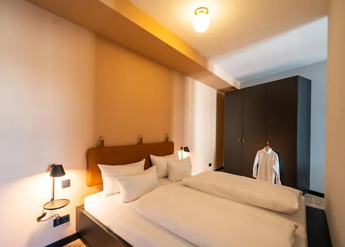 Aparthotel Black F Tower - Serviced Freiburg im Breisgau