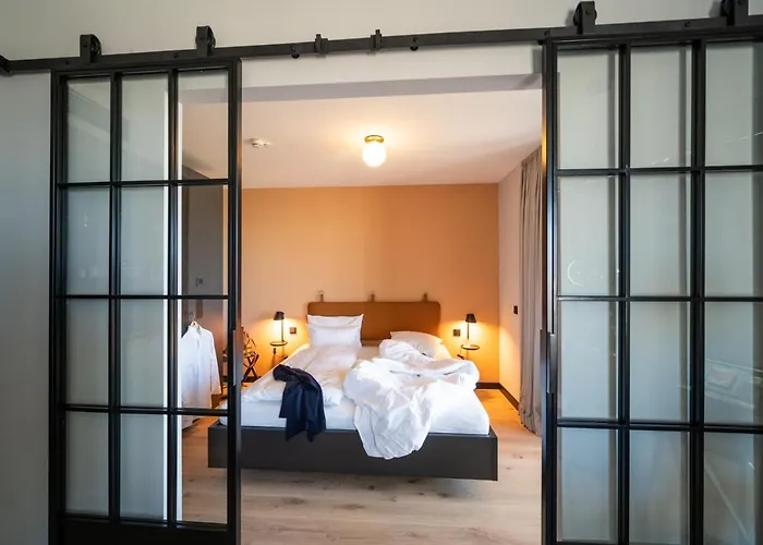 Black F Tower - Serviced 4* Freiburg im Breisgau