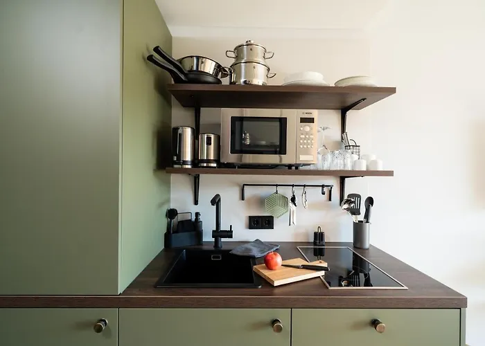 Black F Tower - Serviced Aparthotel 4*